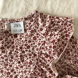 Zara brown & white l/s floral shirt w/ruffle detail - size 8
